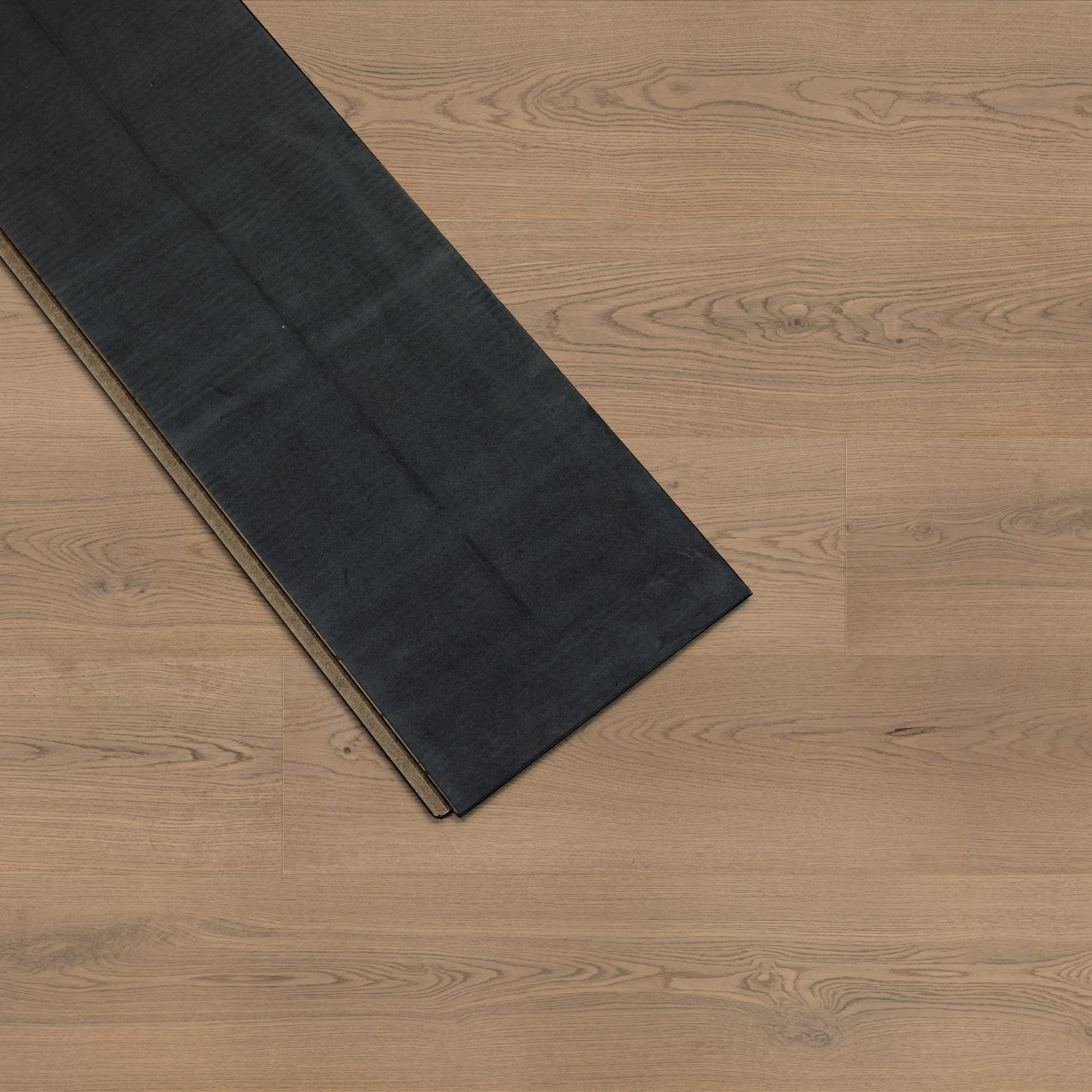 old-town-oak-12mm-laminate-flooring-close-up-3
