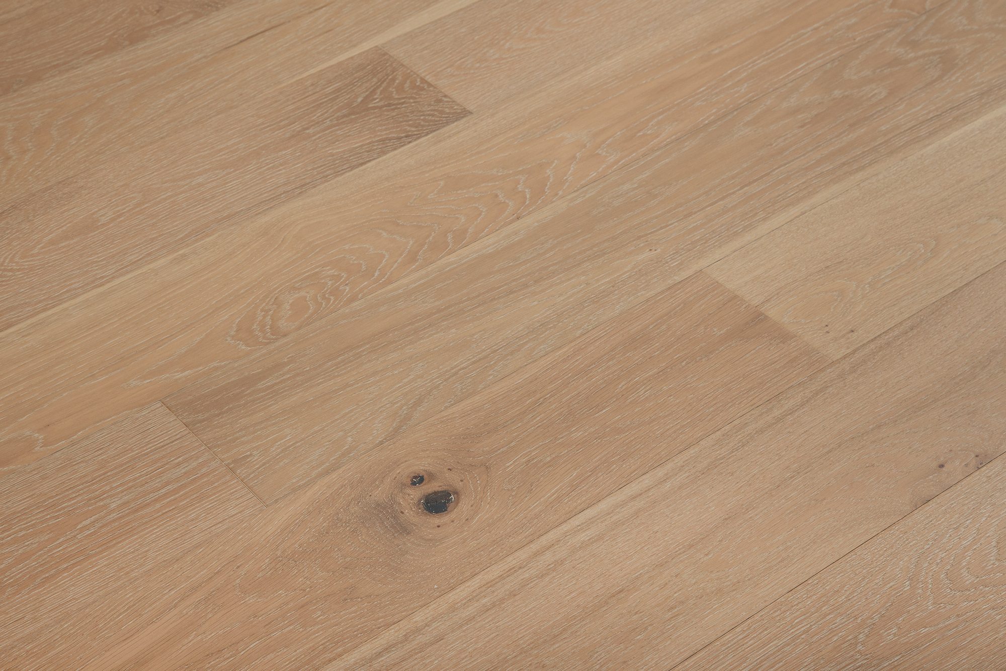 toasted-almond-engineered-hardwood-flooring-angle-view