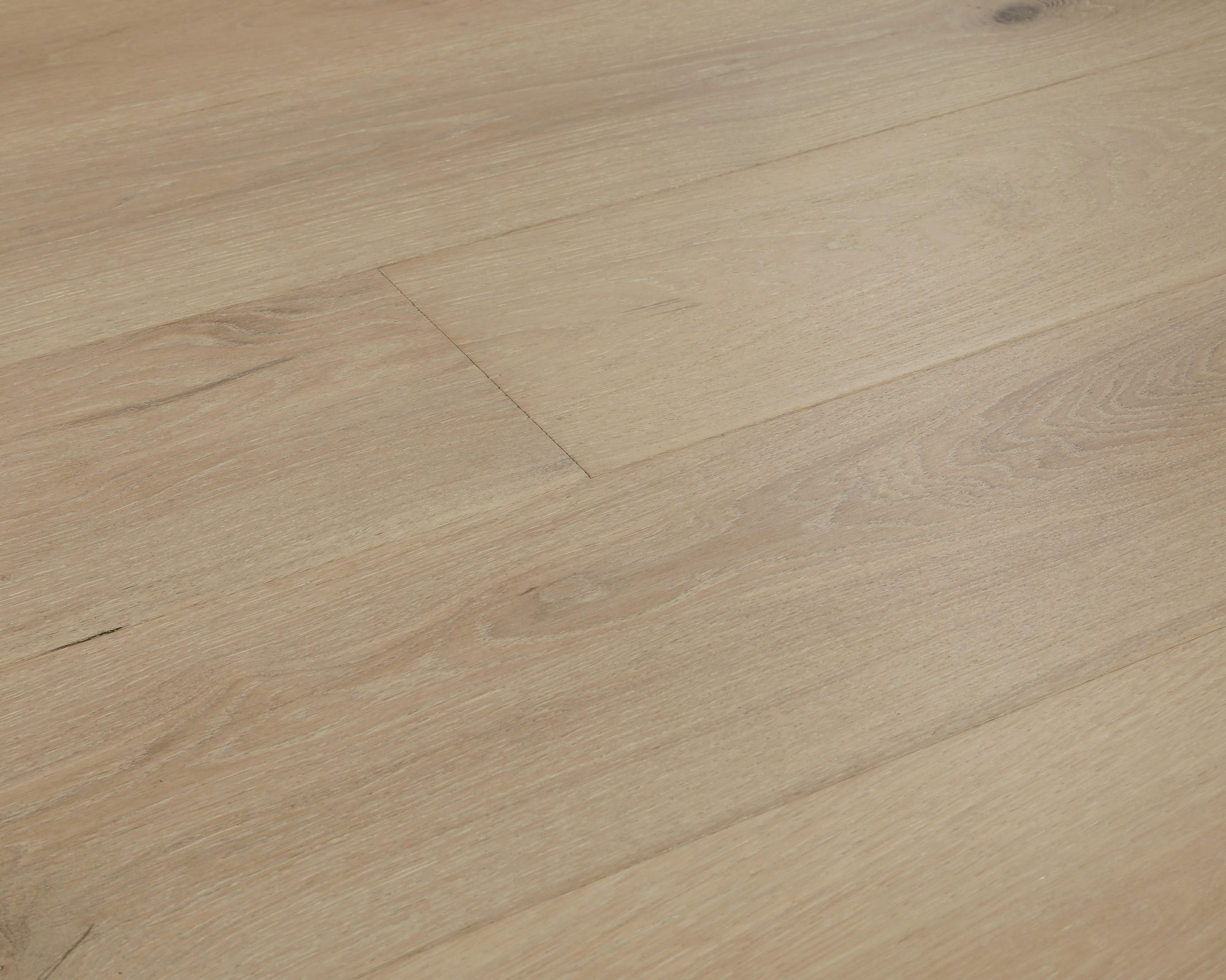 vanilla-vine-engineered-hardwood-flooring-angle-view-2