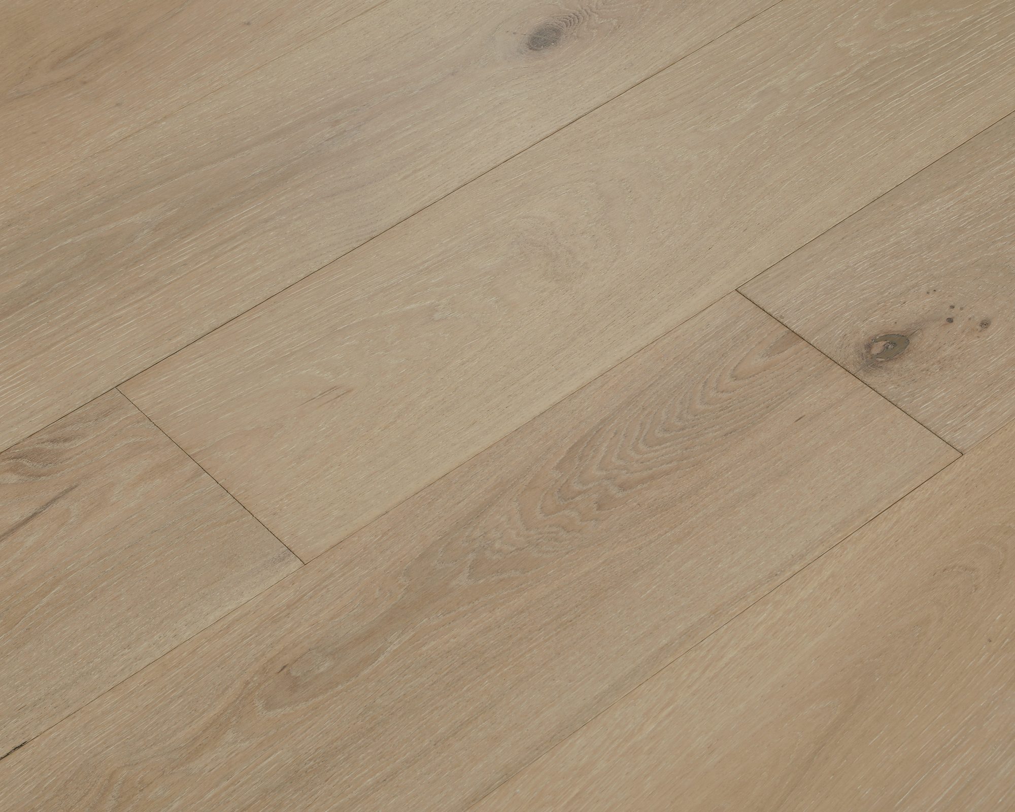 vanilla-vine-engineered-hardwood-flooring-plank-view